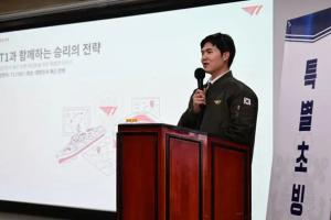 登堂入室？T1 COO：推动电竞创意性与海军专业性结合 以产生协同效应