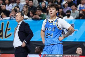 北京队本赛季投入重金但成绩一般 许利民临场调整能力有待商榷