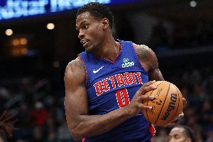 名记：NBA圈子里有一种观点认为杜伦正寻求均薪接近4000万的合同