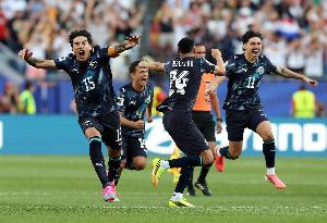 德国FIFA排名高出巴拉圭31位，为94年来淘汰赛输球排名差距第四高