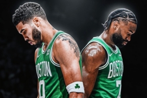 美记谈双探花：场下无私交不是问题 问题是场上也没有化学反应